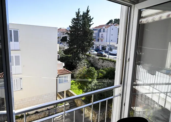 J&l Apartamento *