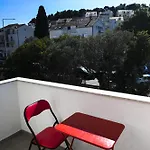 J&l דירה *
